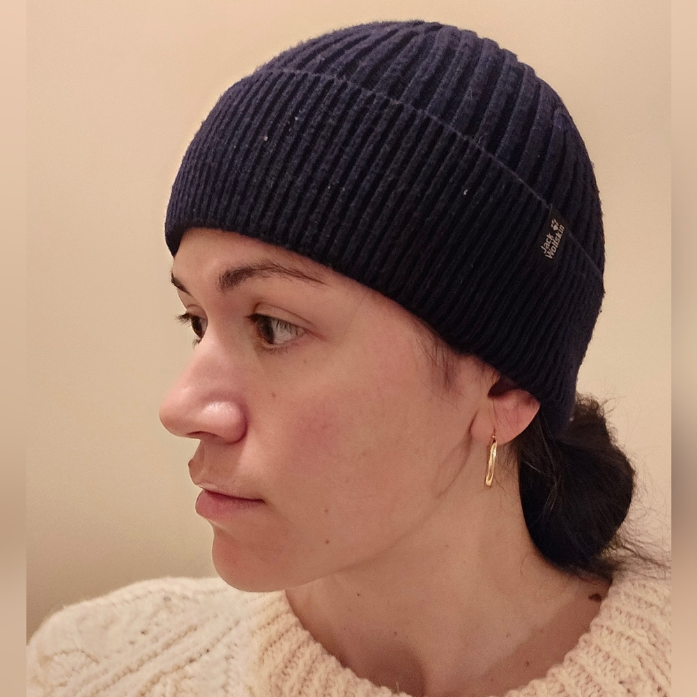 Jack Wolfskin black knitted beanie unisex one size OS